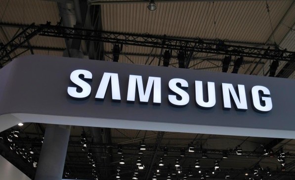 samsung company predicts record profits